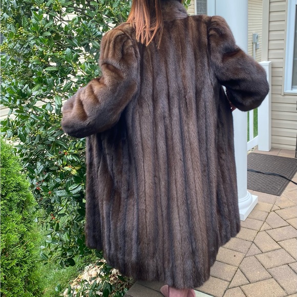 Luxurious Lanvin Furs Natural Soft Mink Coat Brown Vintage A Line